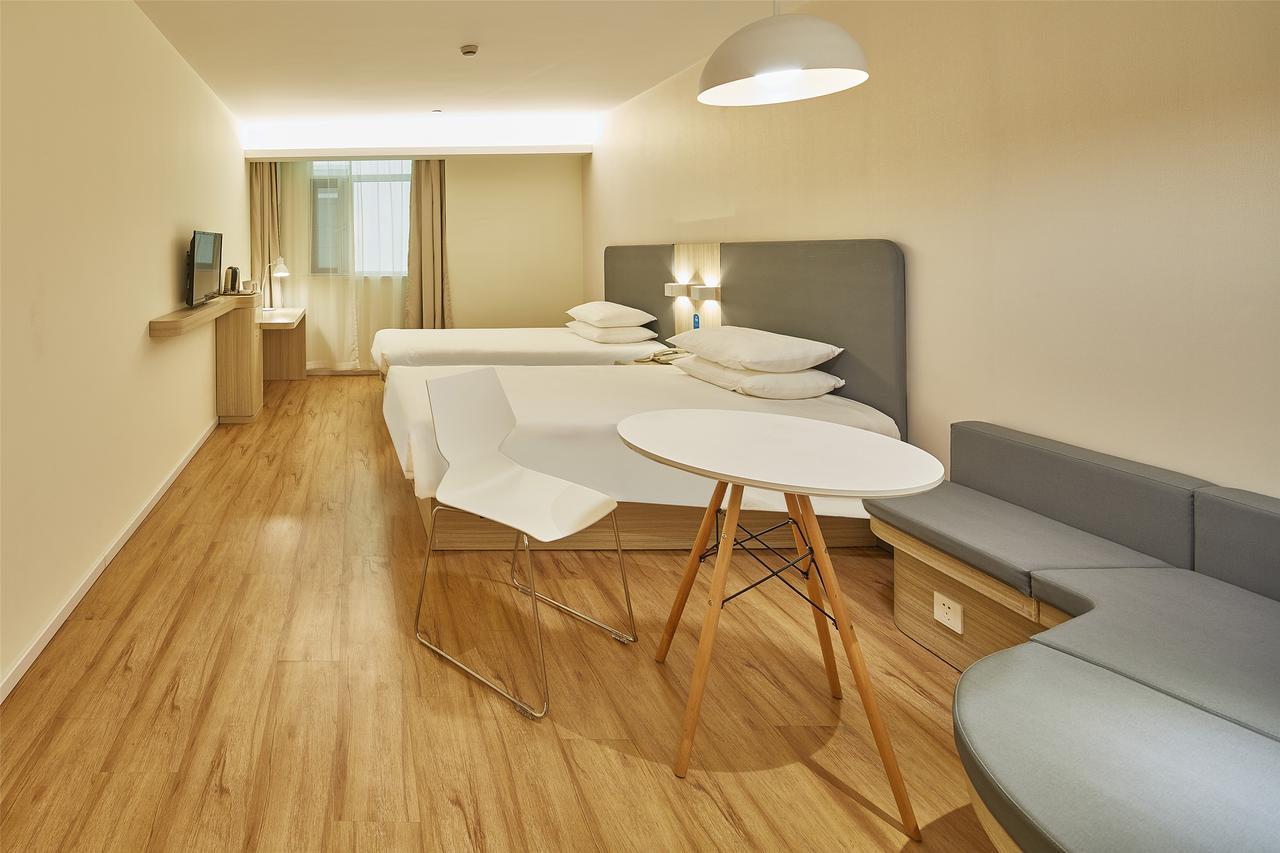 Hanting Hotel Shanghai Pudong Airport Zhuqiao Bagian luar foto