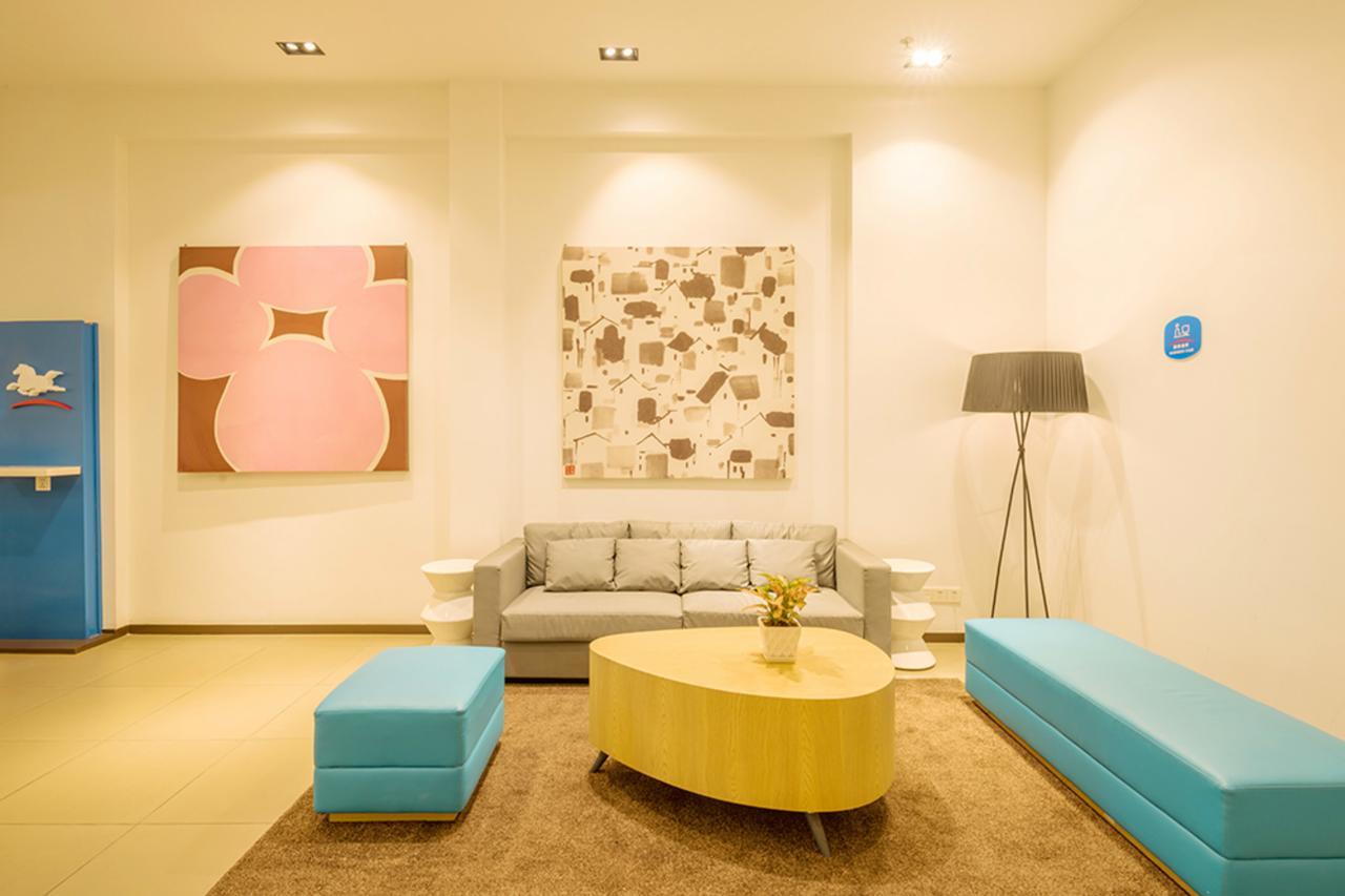 Hanting Hotel Shanghai Pudong Airport Zhuqiao Bagian luar foto